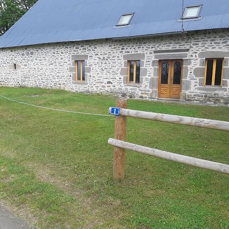 Gite A La Campagne Condat  Extérieur photo